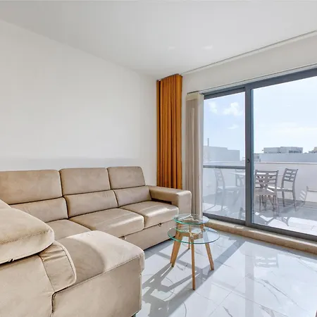 Penthouse Paradise In Mellieha With Private Pool By 360 Estates 아파트