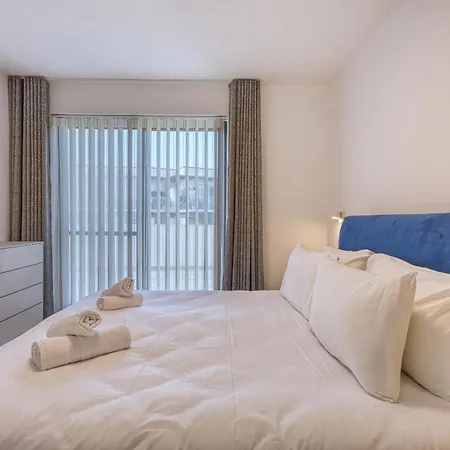 Penthouse Paradise In Mellieha With Private Pool By 360 Estates 아파트