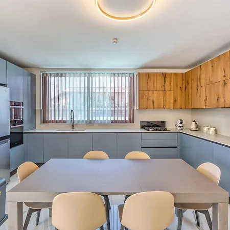 Penthouse Paradise In Mellieha With Private Pool By 360 Estates