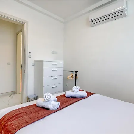 Apartment Penthouse Paradise In Mellieha With Private Pool By 360 Estates Ix-Xaghra ta' Barra